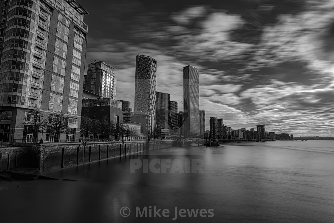 "Canary Wharf" stock image