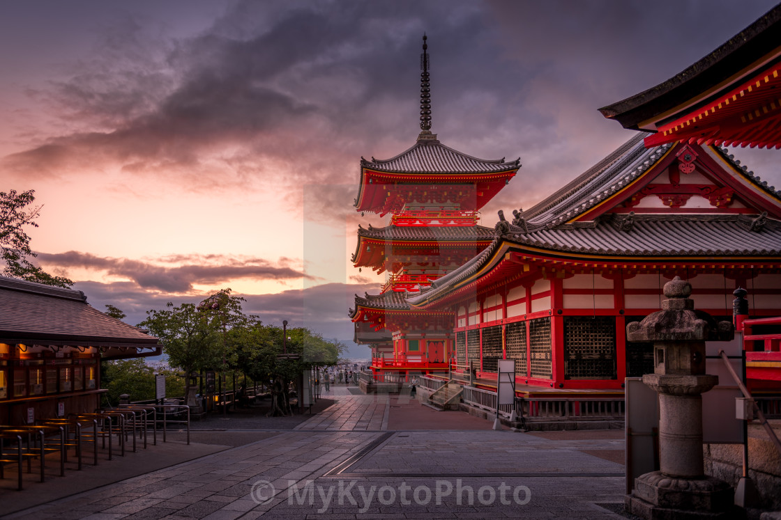 "Sunset over the Sutra Hall and the Three Storied Pagoda, Kiyomizu-Dera..." stock image