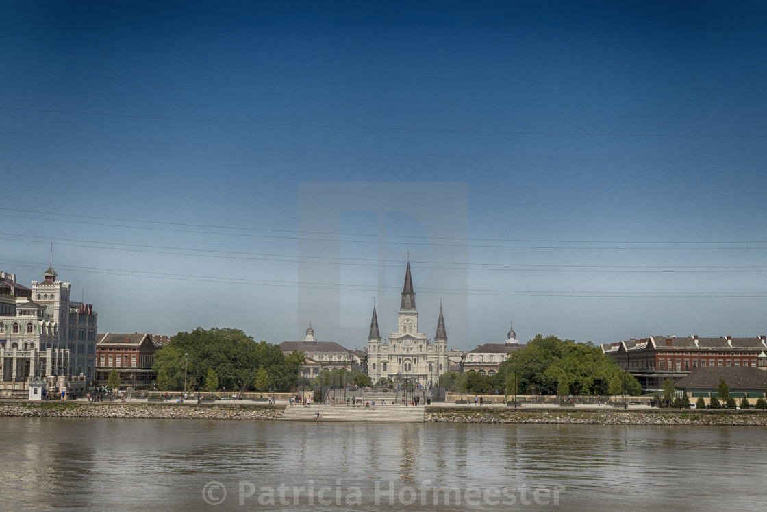 "View of Saint Louis Cathedral from across the Mississippi River in New Orleans, Louisiana, USA" by Patricia Hofmeester - £12.40 "View of Saint Louis Cathedral from across the Mississippi River in New Orleans, Louisiana, USA" stock image