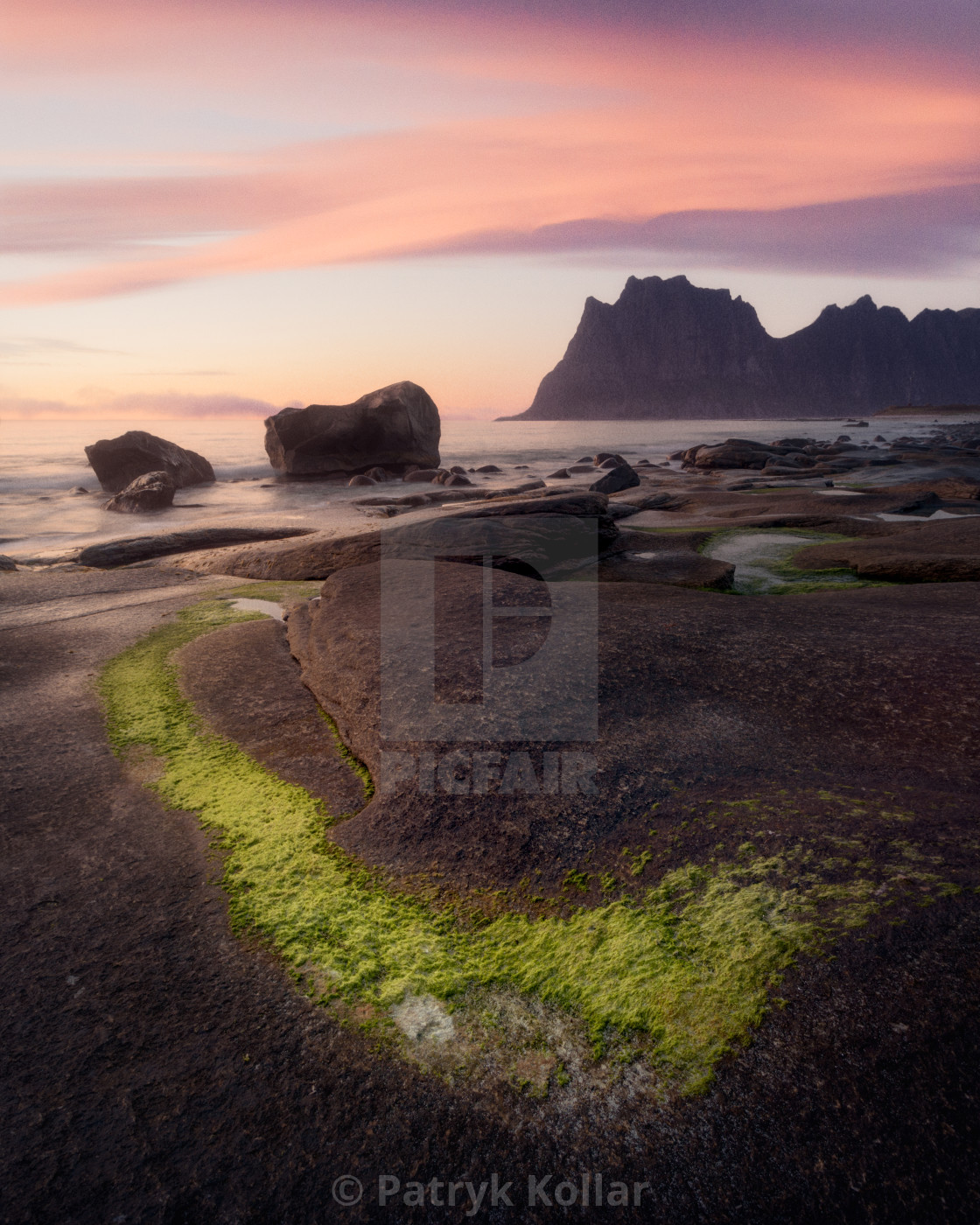 "Uttakleiv beach sunset" by Patryk Kollar - £24.80 "Uttakleiv beach sunset" stock image