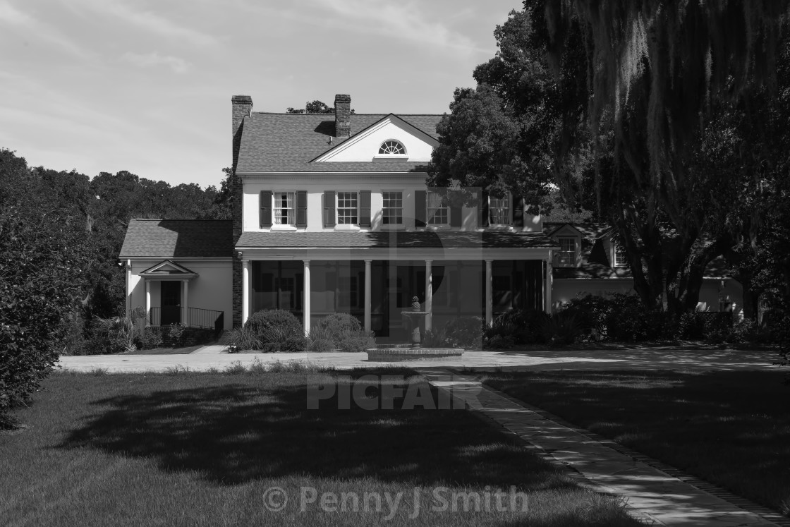 "(Charlestown Plantation Homeplace) (B-W)" by Penny J Smith - $12.13 "(Charlestown Plantation Homeplace) (B-W)" stock image