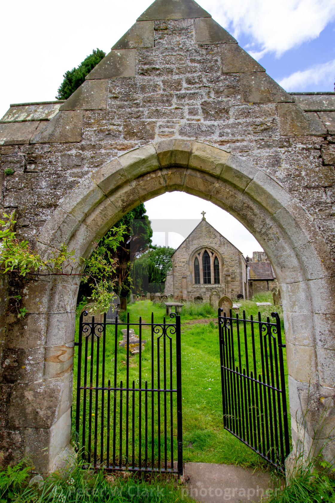 "Parish Church of Saint Agatha, Easby, near Richmond, North Yorkshire." by Peter W. Clark - 'photographer' - £15.00 "Parish Church of Saint Agatha, Easby, near Richmond, North Yorkshire." stock image