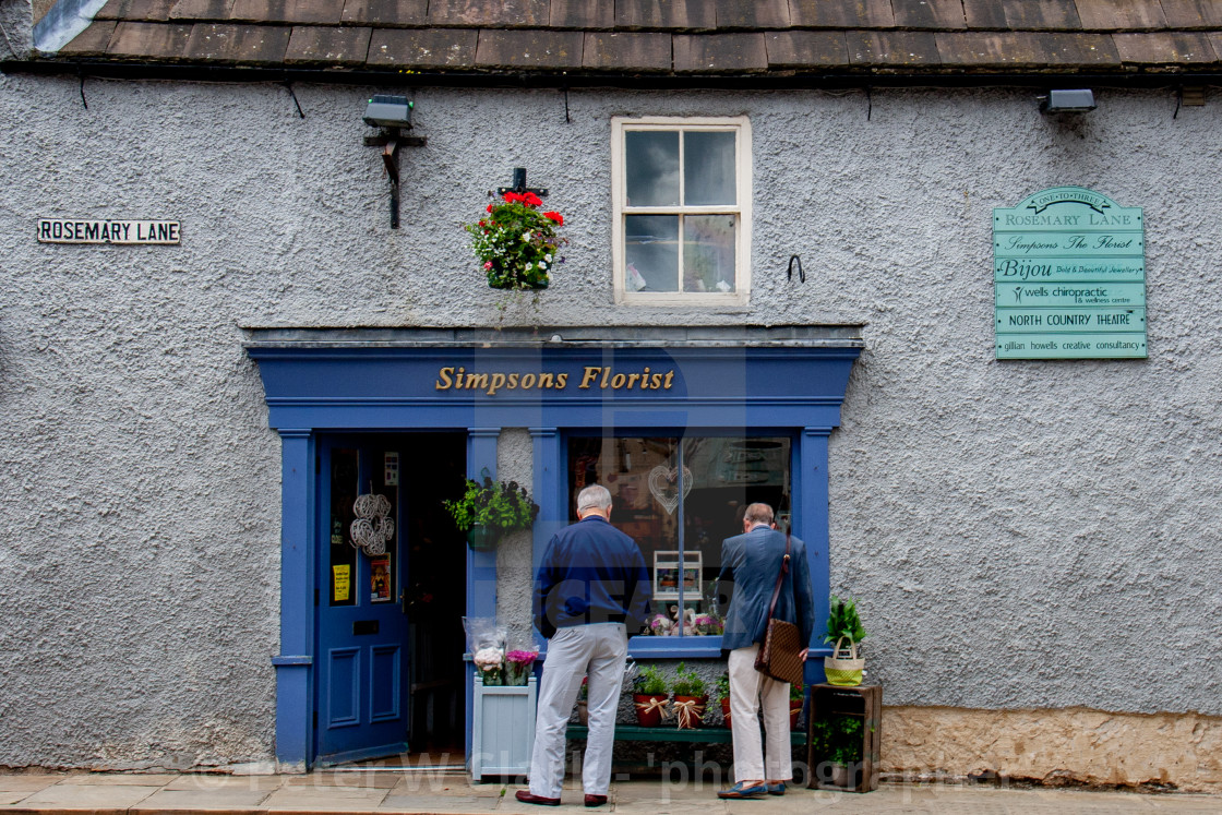 "Richmond, North Yorkshire, Streets and Shops" by Peter W. Clark - 'photographer' - £15.00 "Richmond, North Yorkshire, Streets and Shops" stock image