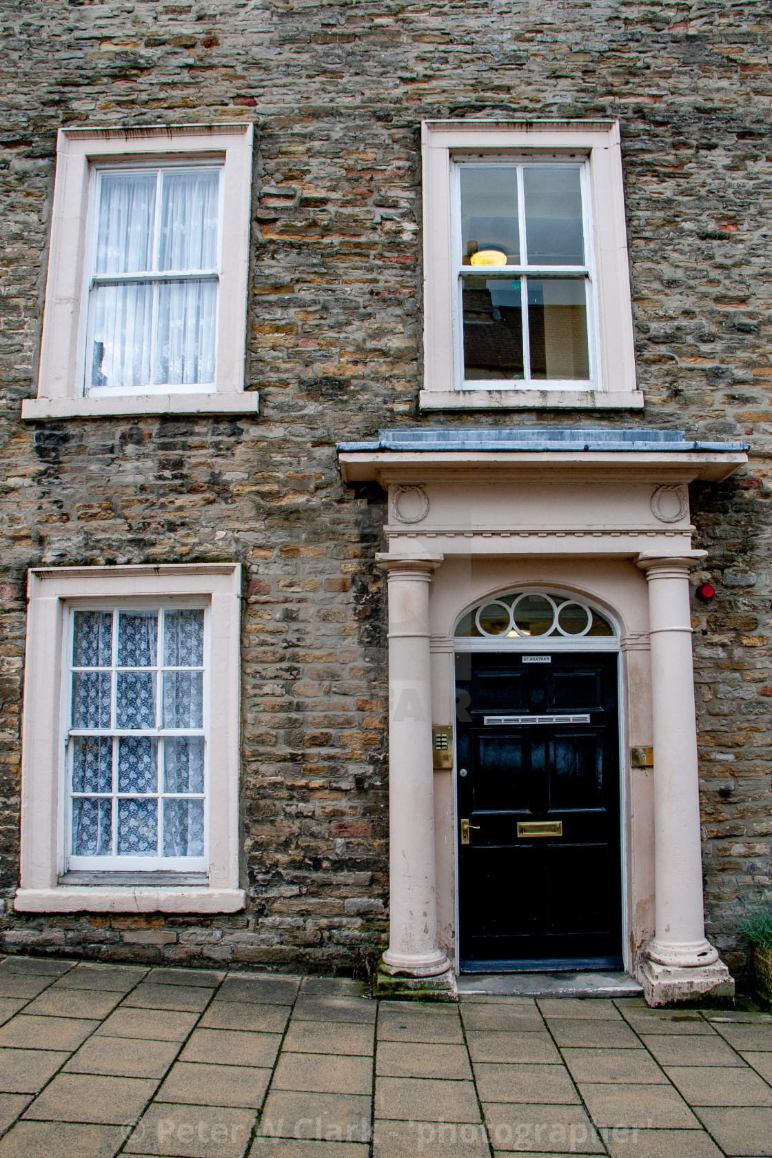 "Richmond, North Yorkshire, Streets and Houses." by Peter W. Clark - 'photographer' - £15.00 "Richmond, North Yorkshire, Streets and Houses." stock image