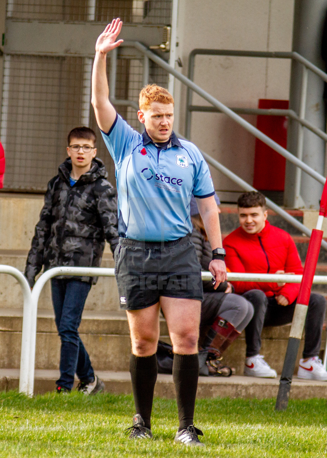 "Ilkley RUFC vs Blaydon RFC, 14/03/2020" by Peter W. Clark - 'photographer' - £8.00 "Ilkley RUFC vs Blaydon RFC, 14/03/2020" stock image
