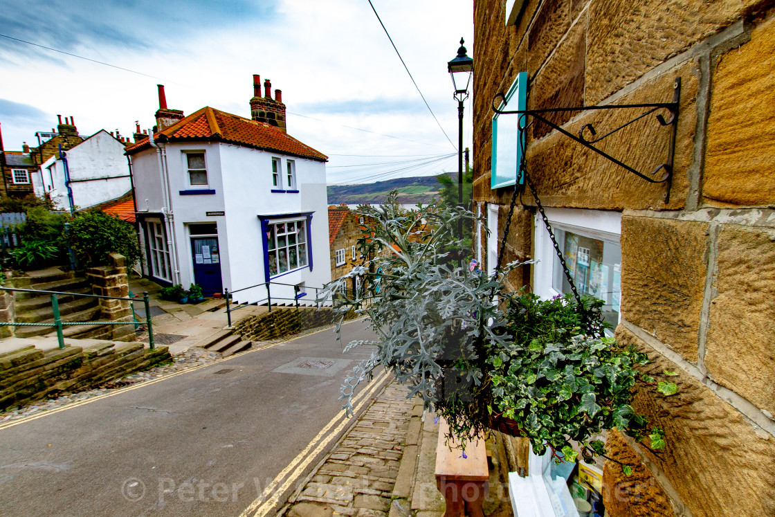 "Bay Bank, Robin Hoods Bay, Yorkshire, England." by Peter W. Clark - 'photographer' - £15.00 "Bay Bank, Robin Hoods Bay, Yorkshire, England." stock image