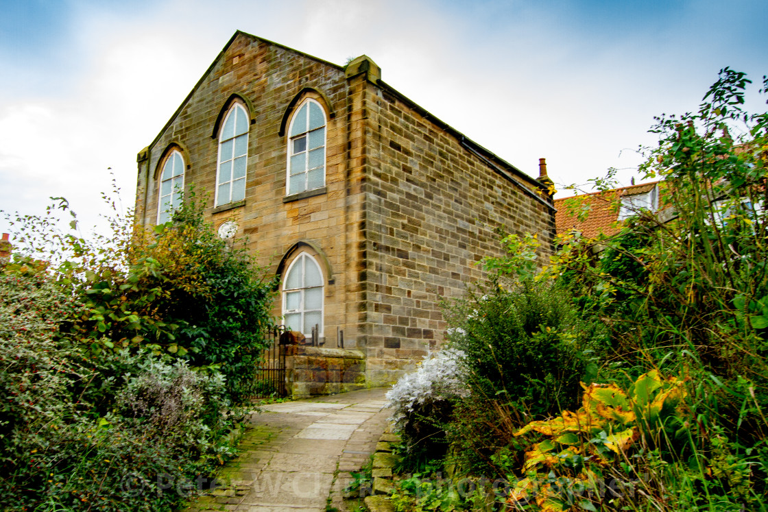 "Congregational Church, United Reformed Church, Fisherhead, Robin Hoods Bay, Yorkshire." by Peter W. Clark - 'photographer' - £15.00 "Congregational Church, United Reformed Church, Fisherhead, Robin Hoods Bay, Yorkshire." stock image