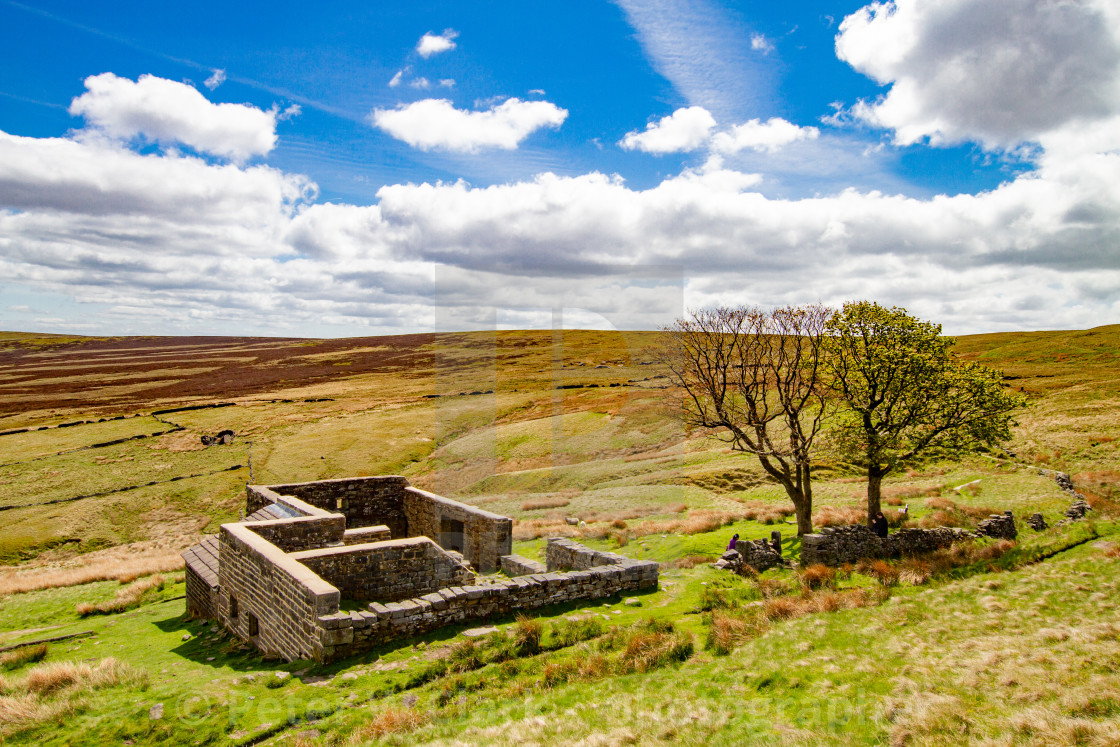 "Bronte Country, Top Withens, a Derelict Farmhouse." by Peter W. Clark - 'photographer' - £10.00 "Bronte Country, Top Withens, a Derelict Farmhouse." stock image