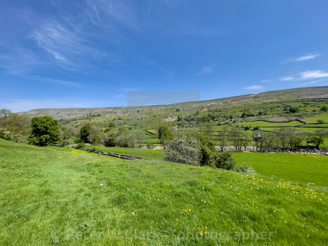 "Fremington Edge, near Reeth" by Peter W. Clark - 'photographer' - £10.00 "Fremington Edge, near Reeth" stock image