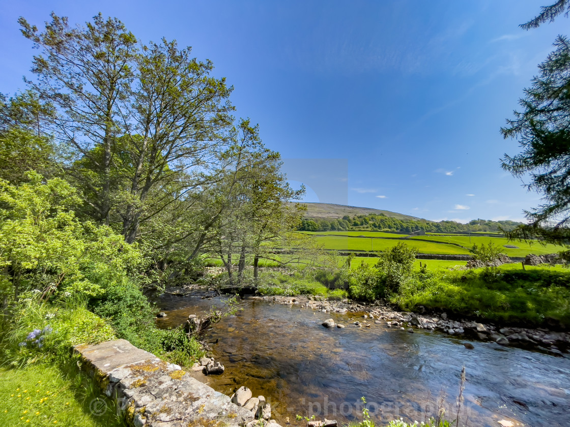 "Arkle Beck, Reeth, Swaledale, North Yorkshire." by Peter W. Clark - 'photographer' - £10.00 "Arkle Beck, Reeth, Swaledale, North Yorkshire." stock image