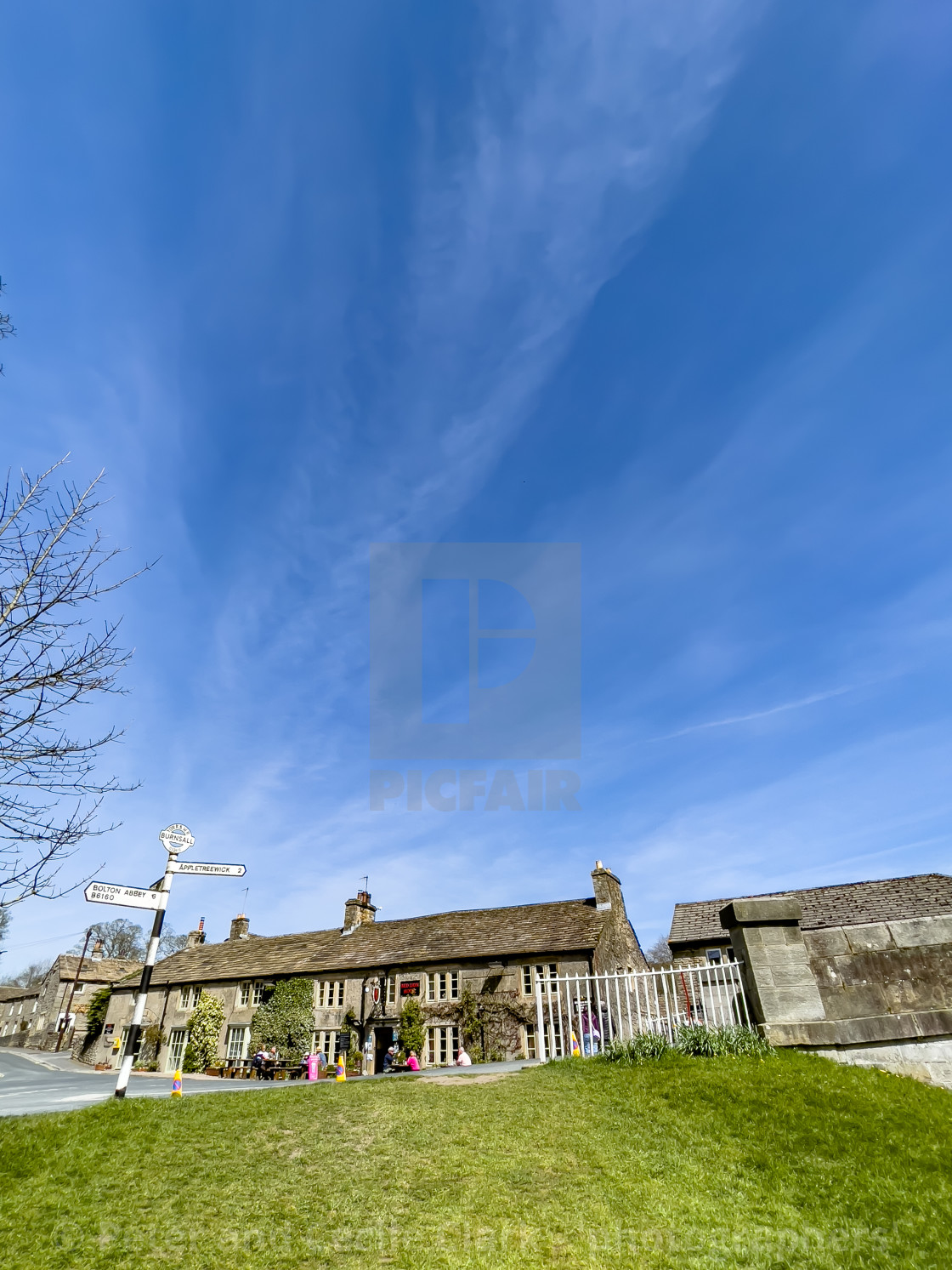 "Red Lion Hotel, Burnsall, Yorkshire Dales, UK" stock image