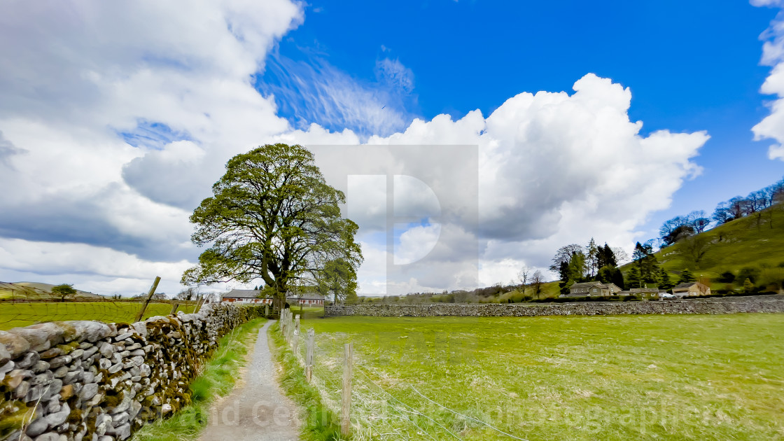 "Dales Way Footpath near Burnsall, Yorkshire Dales." stock image