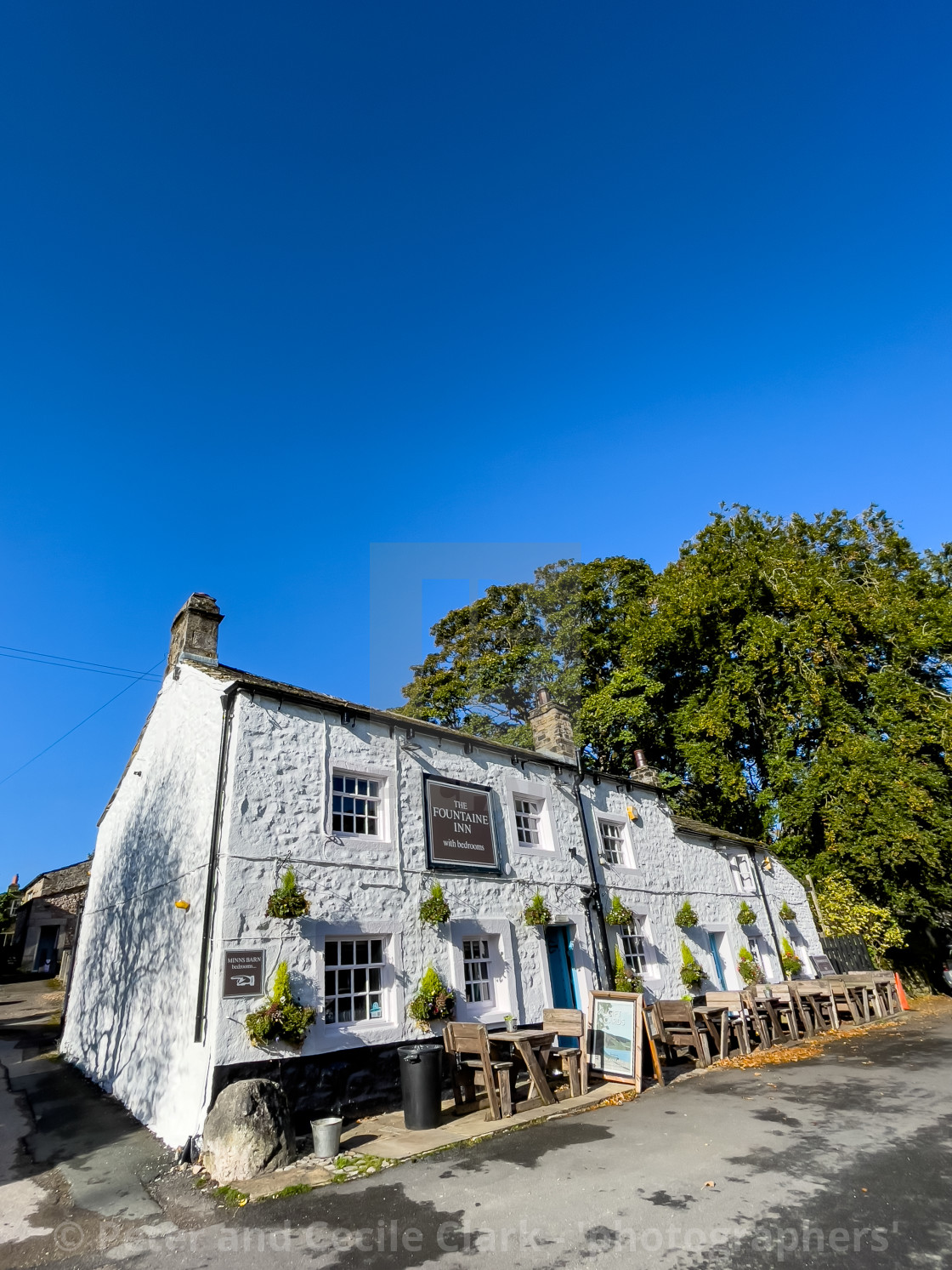 "Fountaine Inn, Linton in Craven, Yorkshire Dales." stock image