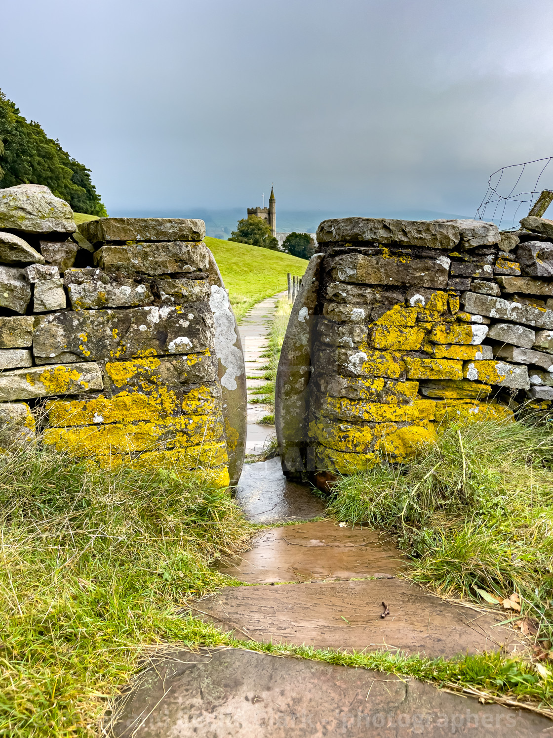 "Hawes to Gayle Footpath and Squeeze Stile" stock image