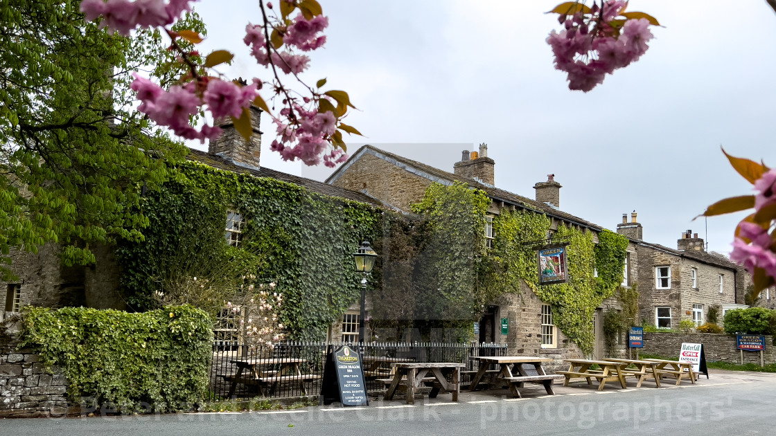 "The Green Dragon Inn, Hardraw" stock image