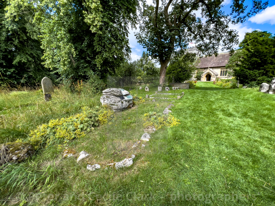 "Gravestones Kettlewell Church" stock image