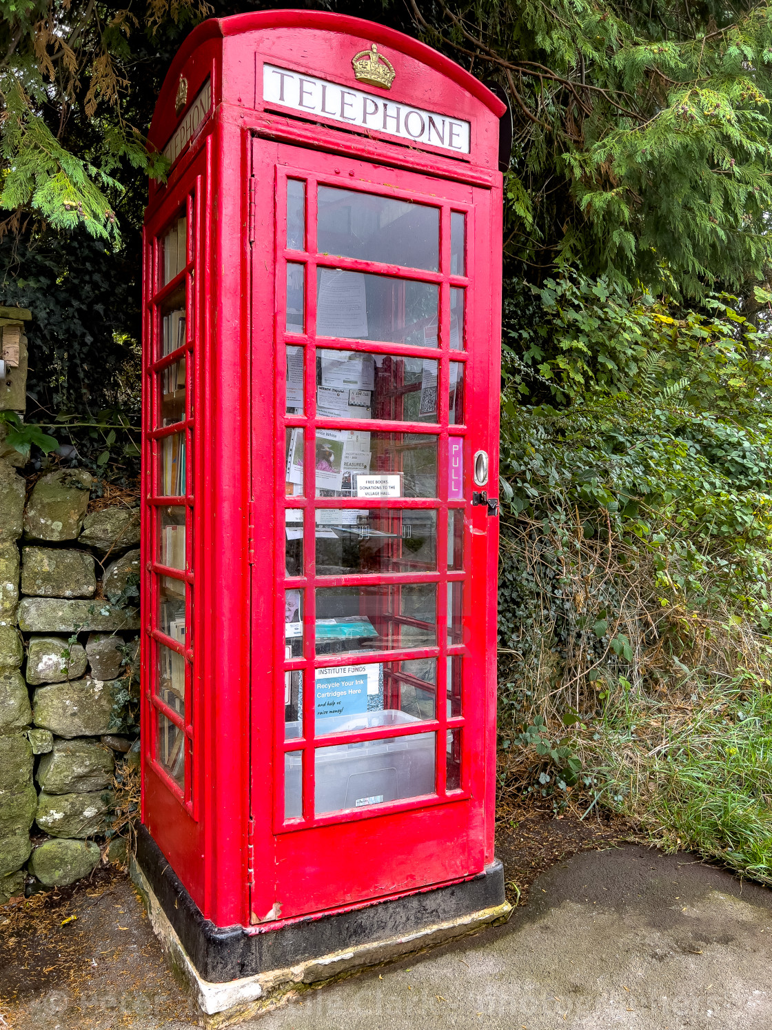 "Red Telephone Box Community Hub" stock image