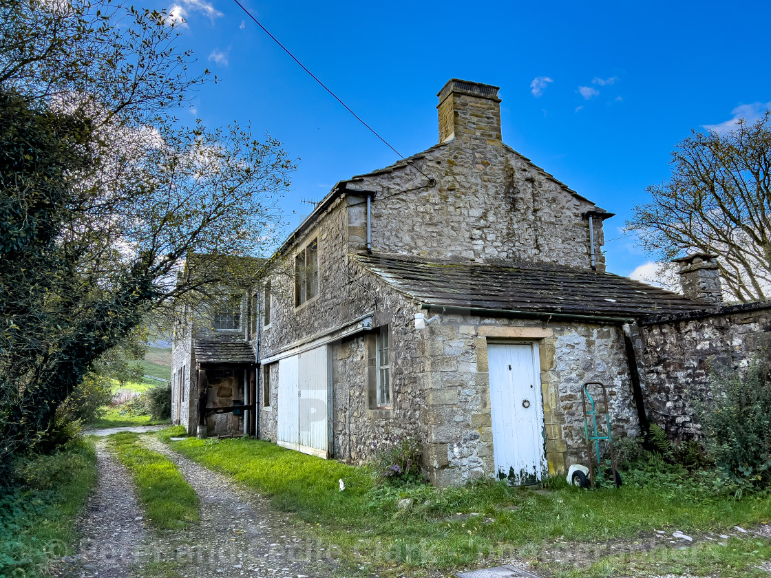 "Monks Road,Arncliffe, Littondale, Yorkshire Dales, England, UK. Historic House." stock image