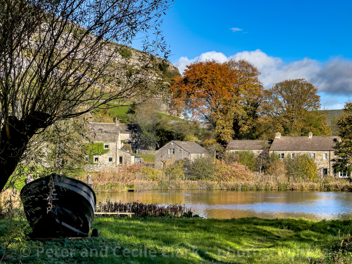 "Kilnsey Crag and Fly Fishing Lakes in The Yorkshire Dales, England." stock image