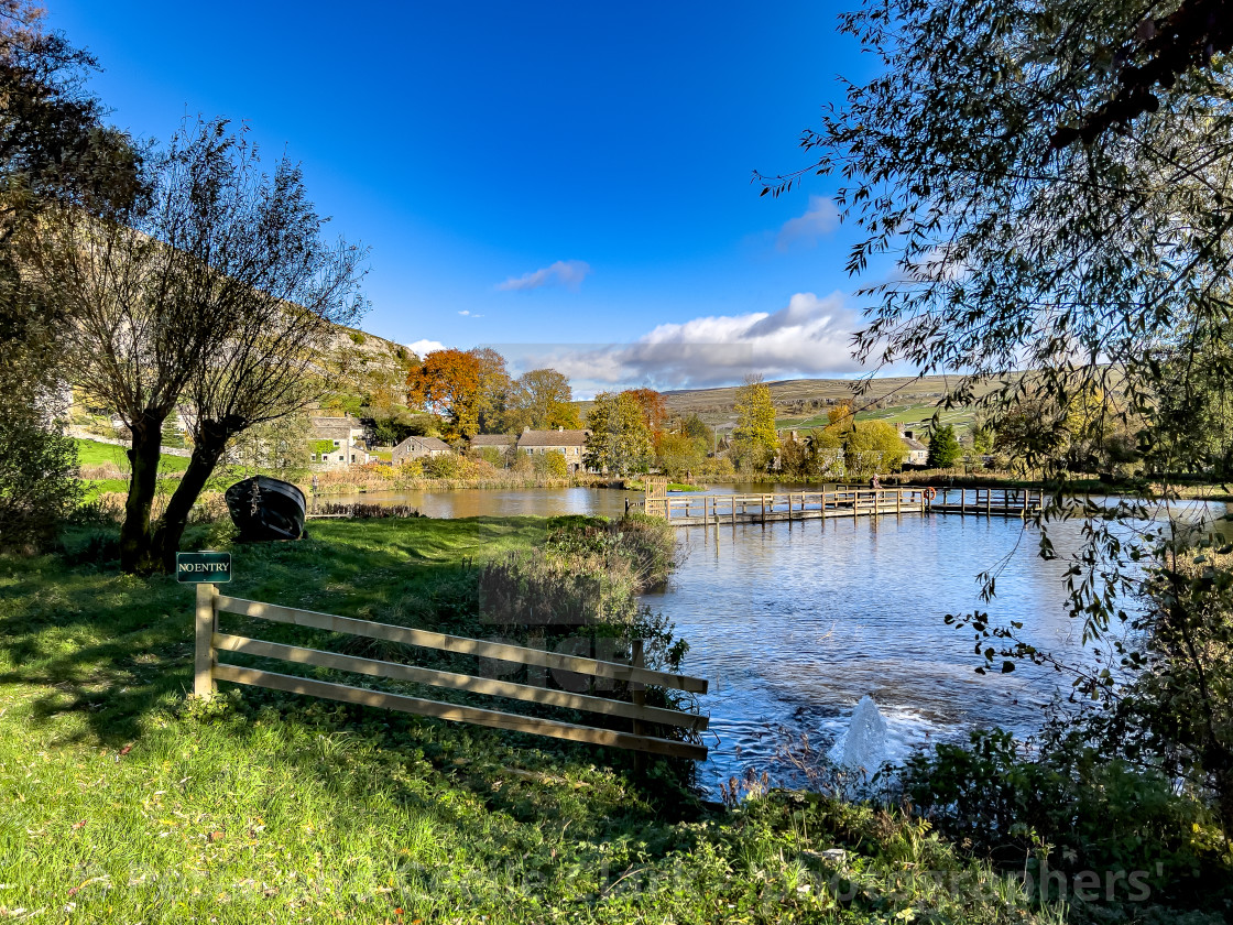 "Kilnsey Crag and Fly Fishing Lakes in The Yorkshire Dales, England." stock image