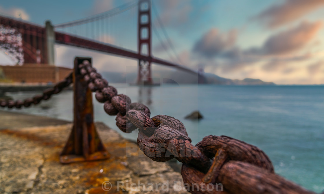 "Golden Gate Chain" stock image