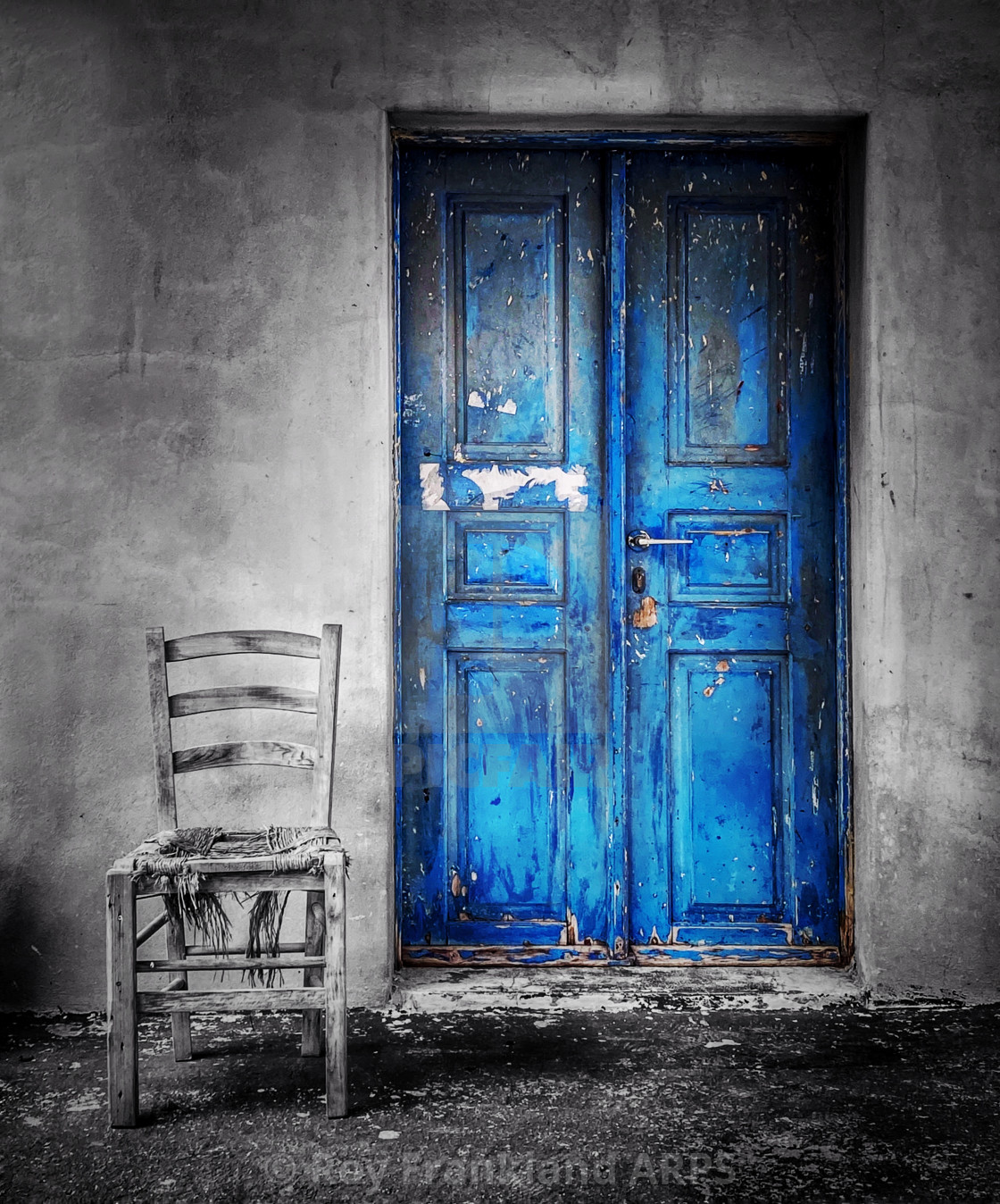 "Blue door, selectively coloured" stock image