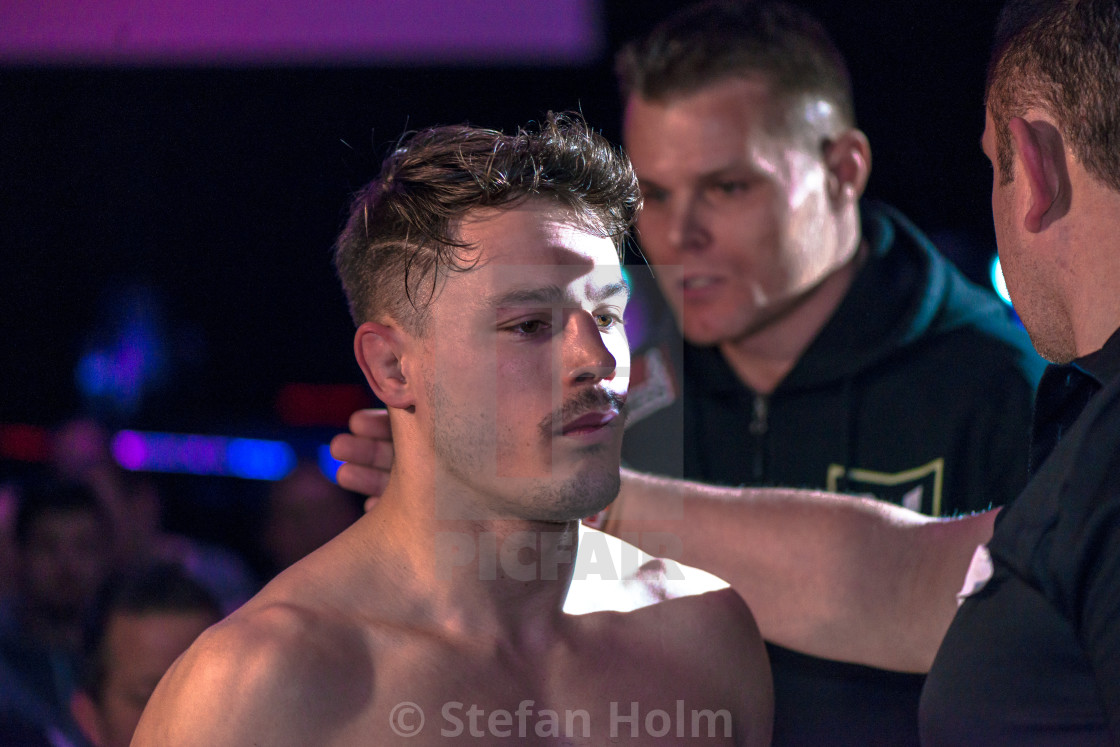 "Presentation of the MMA fight between Simon Skold vs Juntaro Ami" by Stefan Holm - $6.30 "Presentation of the MMA fight between Simon Skold vs Juntaro Ami" stock image