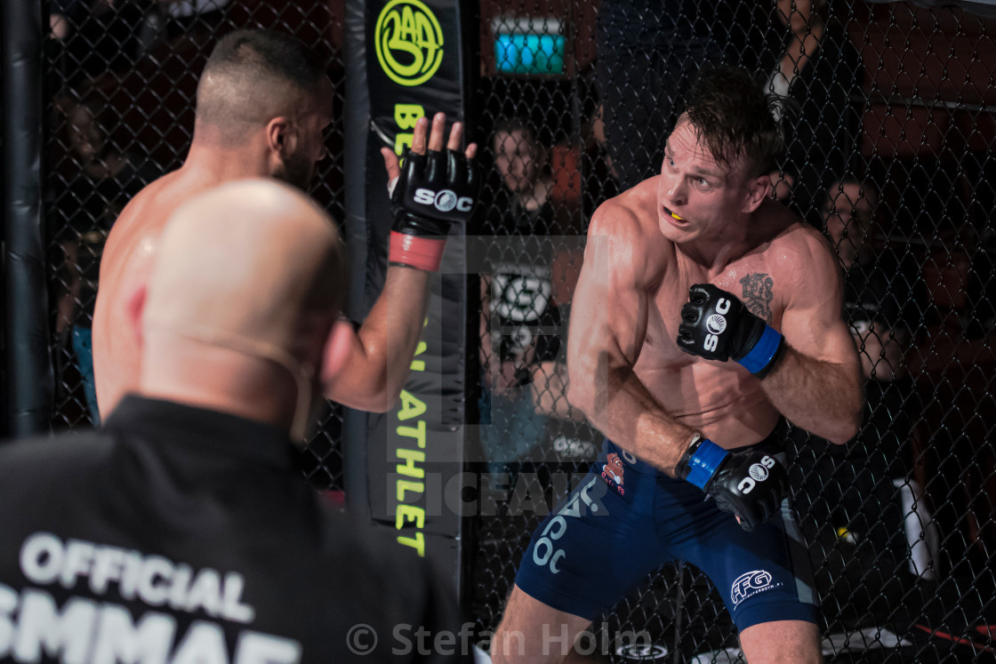 "Superior challenge 19 between Moraad Moreno (SWE) and Mika Kuron" by Stefan Holm - $6.32 "Superior challenge 19 between Moraad Moreno (SWE) and Mika Kuron" stock image