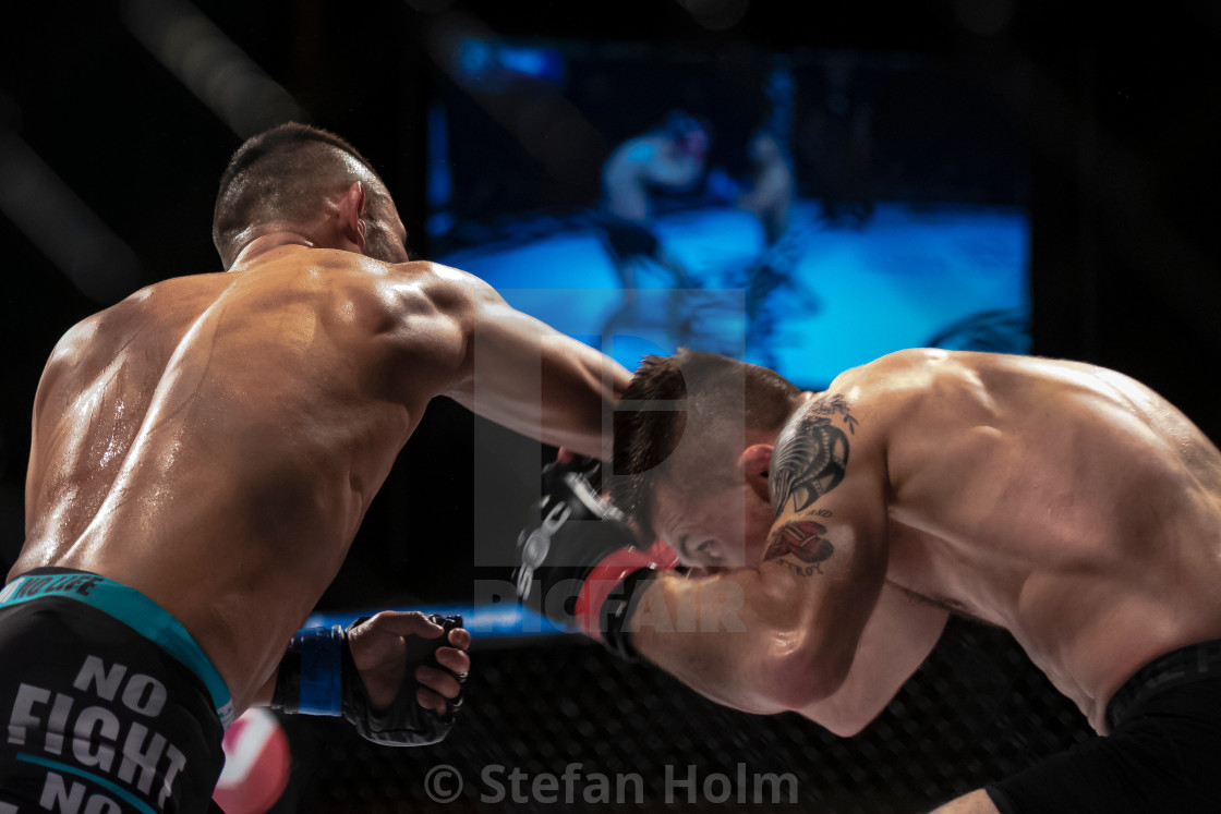"Superior challenge 19 between Bartosz Wojcikiewicz (SWE) and Wil" by Stefan Holm - $6.32 "Superior challenge 19 between Bartosz Wojcikiewicz (SWE) and Wil" stock image