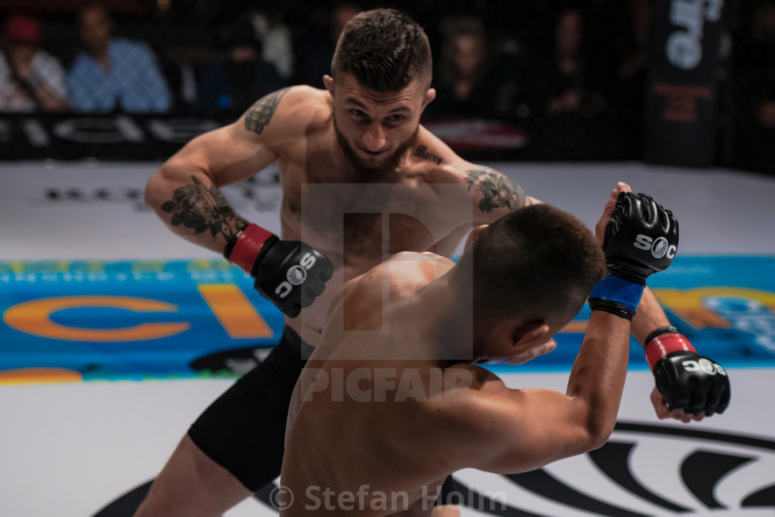 "Superior challenge 19 between Bartosz Wojcikiewicz (SWE) and Wil" by Stefan Holm - $6.35 "Superior challenge 19 between Bartosz Wojcikiewicz (SWE) and Wil" stock image