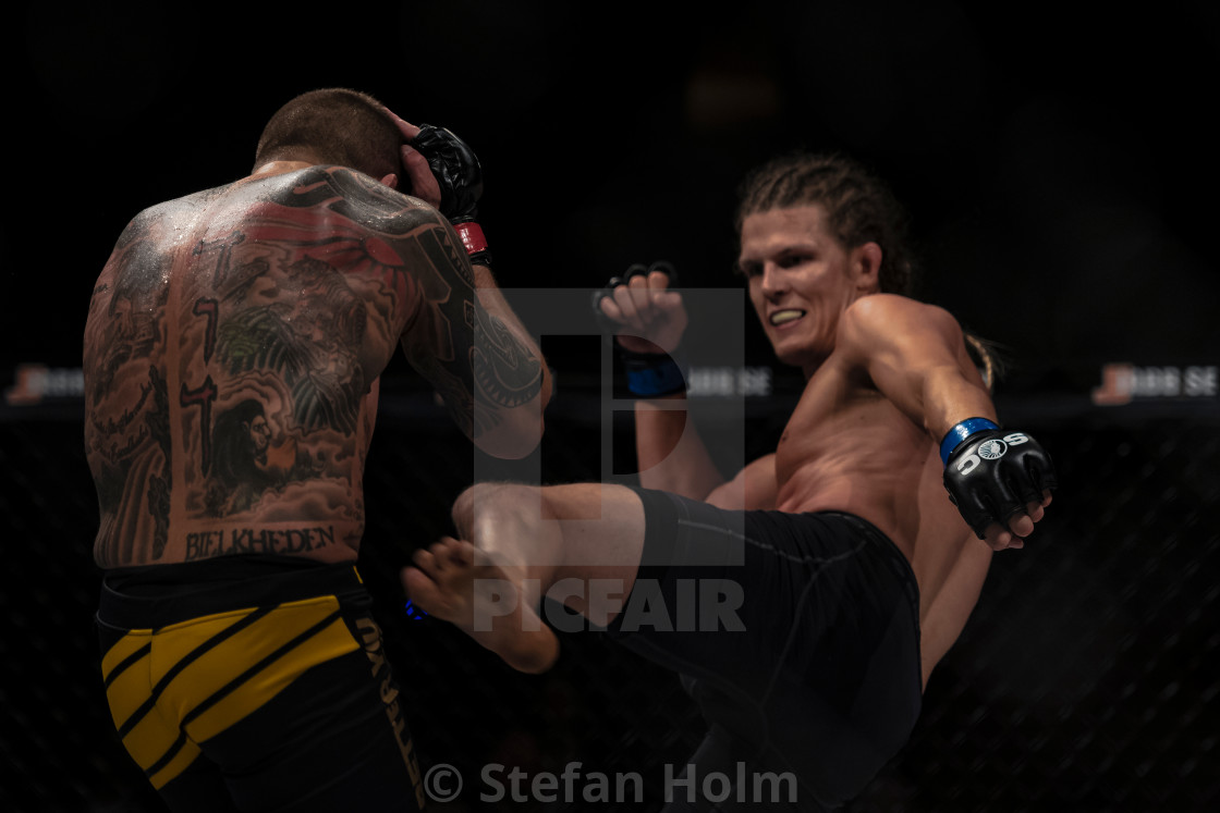 "Superior challenge 19 between David Bielkheden (SWE) and Patrik" by Stefan Holm - $6.29 "Superior challenge 19 between David Bielkheden (SWE) and Patrik" stock image