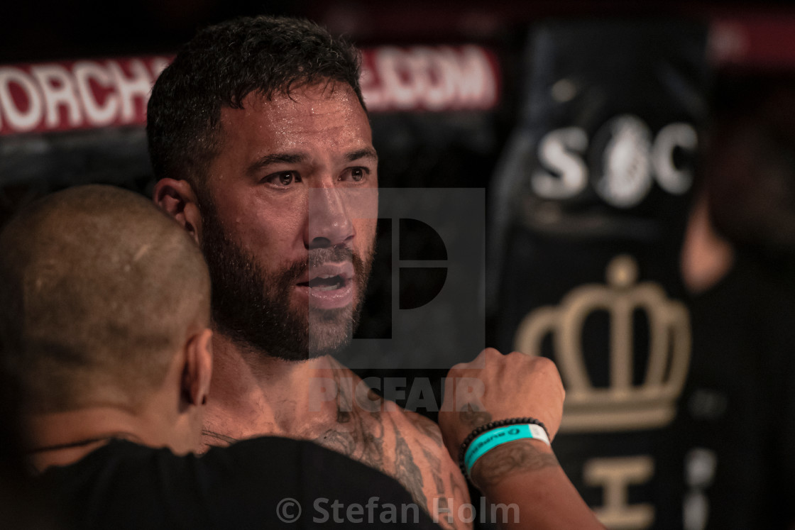"Superior challenge 19 title bout between Dyland Andrews (AUS) an" by Stefan Holm - $6.32 "Superior challenge 19 title bout between Dyland Andrews (AUS) an" stock image