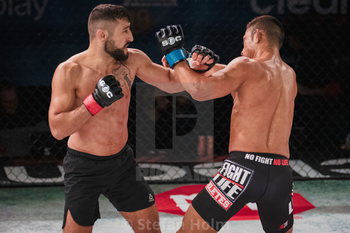 "Superior challenge 20 between Serdar Altas (SWE) and Wilbert Huaman (PER)" by Stefan Holm - $6.30 "Superior challenge 20 between Serdar Altas (SWE) and Wilbert Huaman (PER)" stock image
