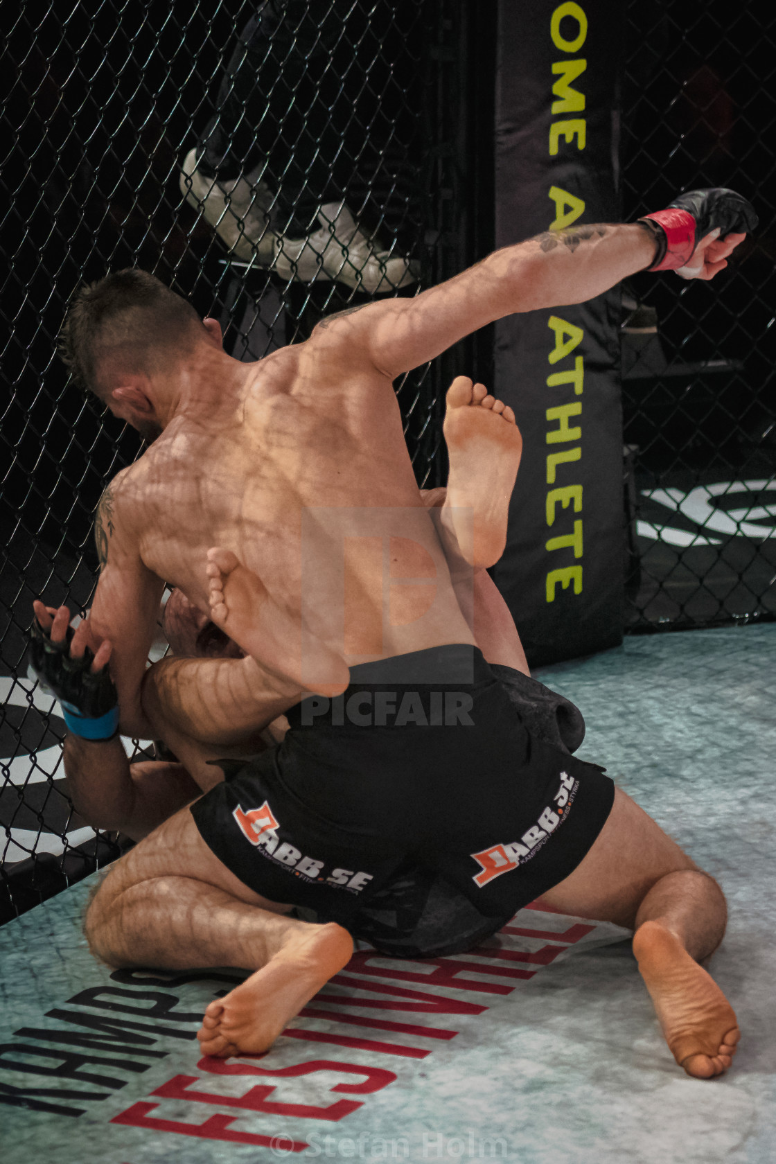 "Superior challenge 20 between Bartosz Wojcikiewicz (SWE) and Mathieu Morciano (FRA)" by Stefan Holm - $6.31 "Superior challenge 20 between Bartosz Wojcikiewicz (SWE) and Mathieu Morciano (FRA)" stock image