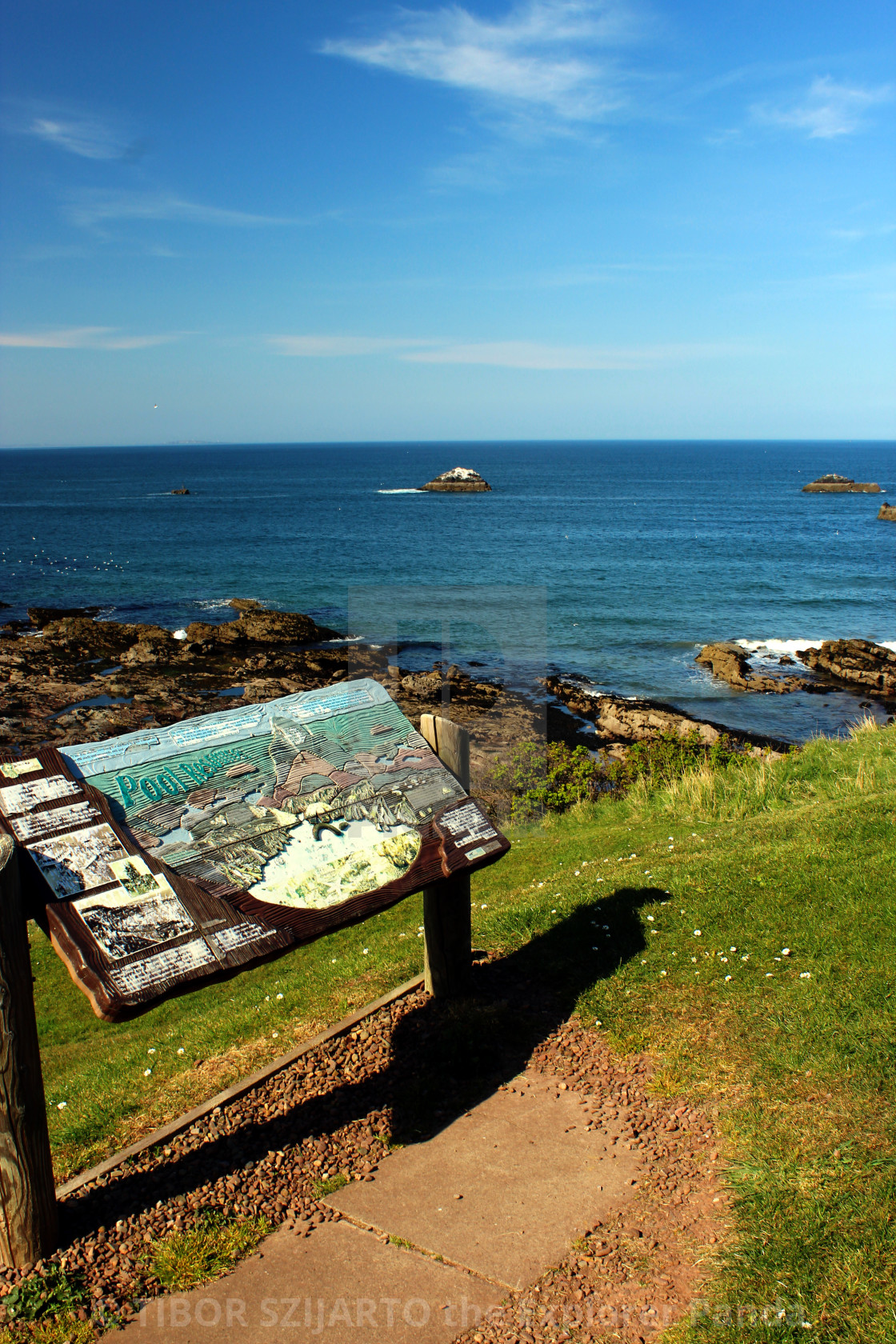 "DUNBAR COASTLINE" stock image