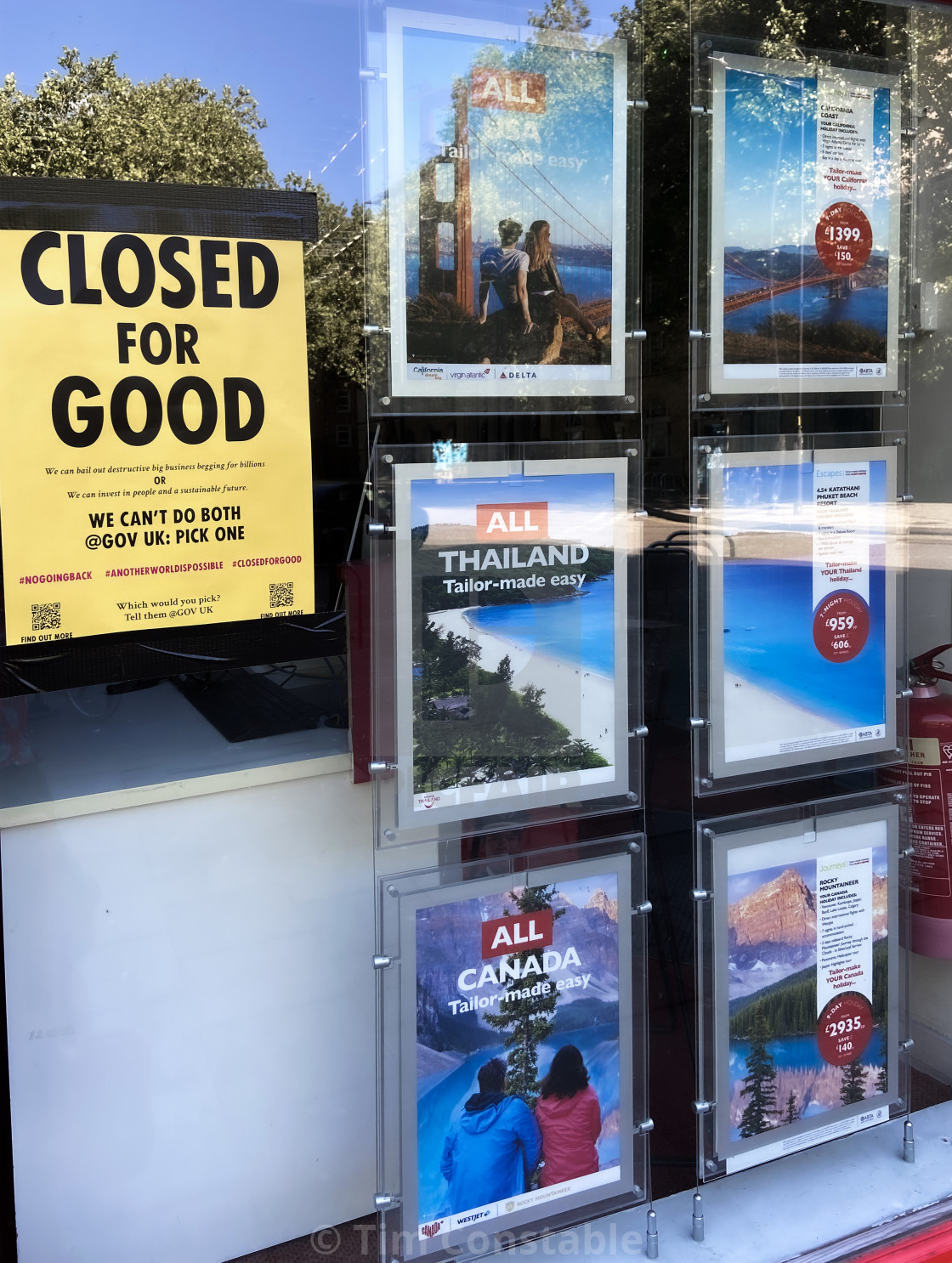 "Holidays closed for good!" stock image