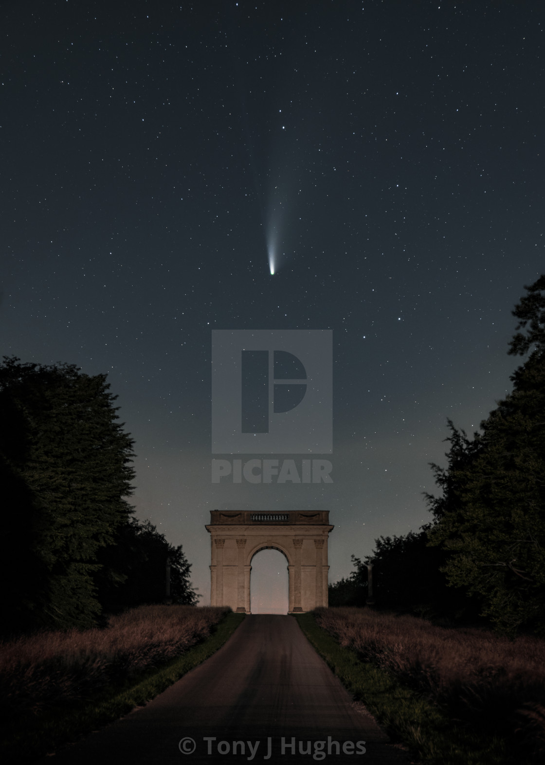 "Neowise @ Stowe" by Tony J Hughes - £40.00 "Neowise @ Stowe" stock image