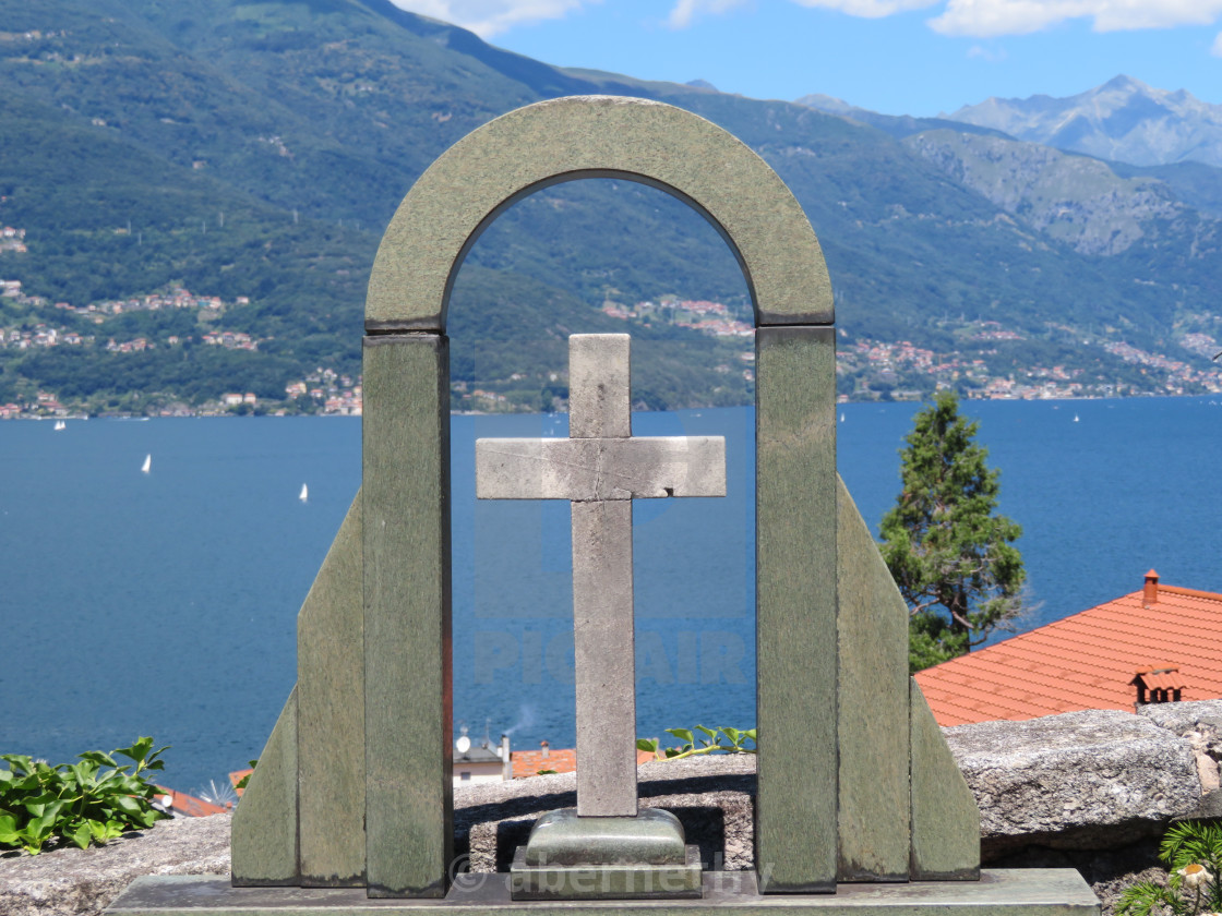 "Cross of Lake Como" stock image