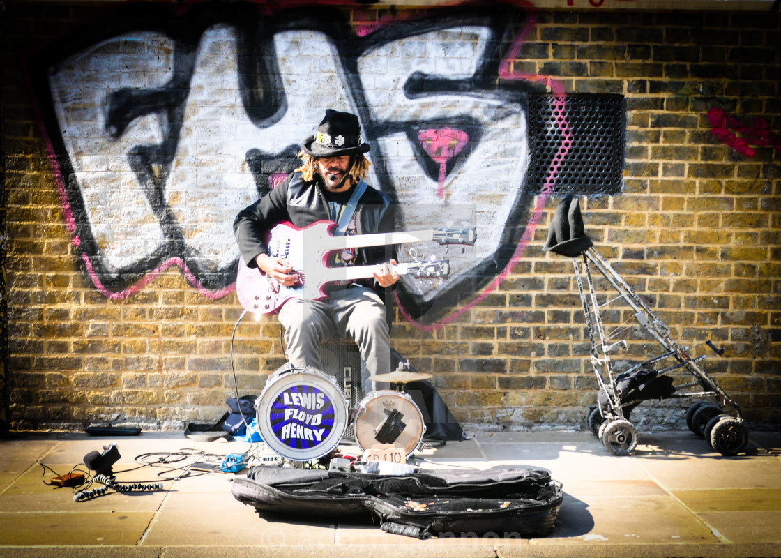 "Brick Lane musicians and buskers" stock image