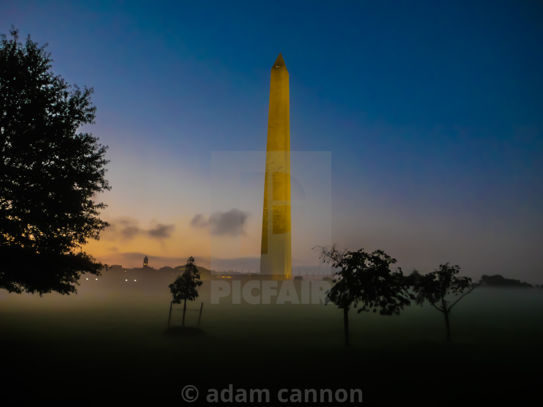 "Early morning mist envelopes the base of the Washington monument" stock image