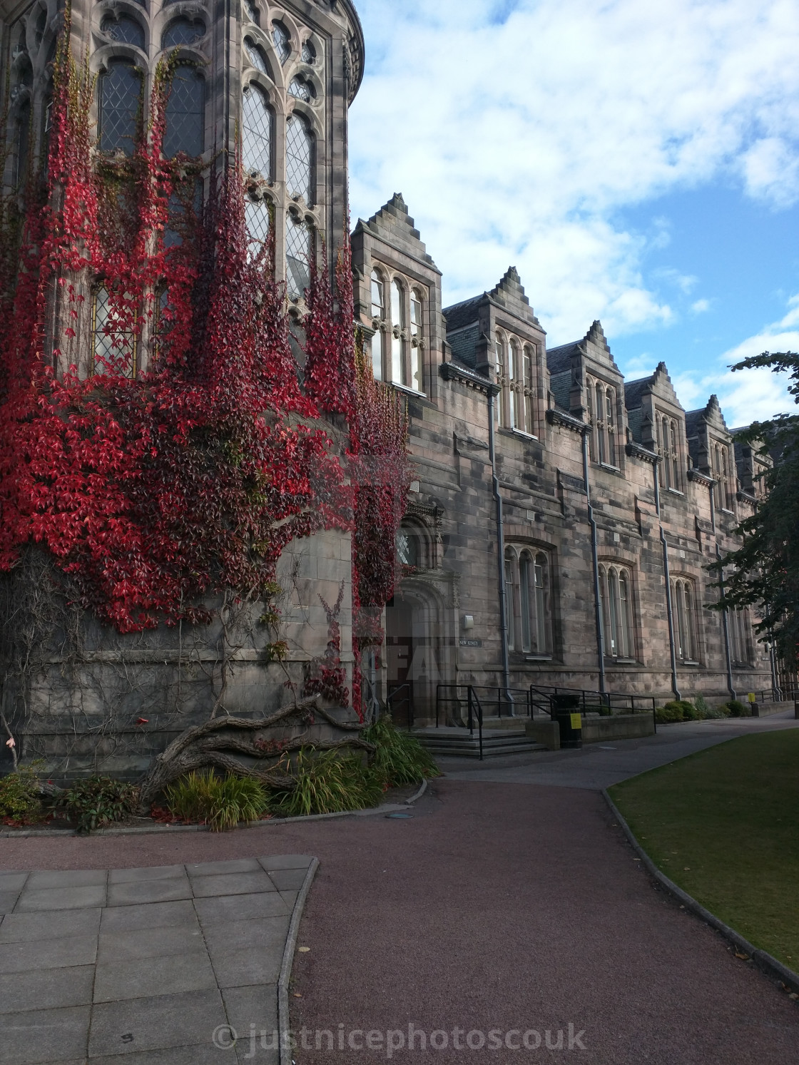 "Aberdeen University ablaze" stock image