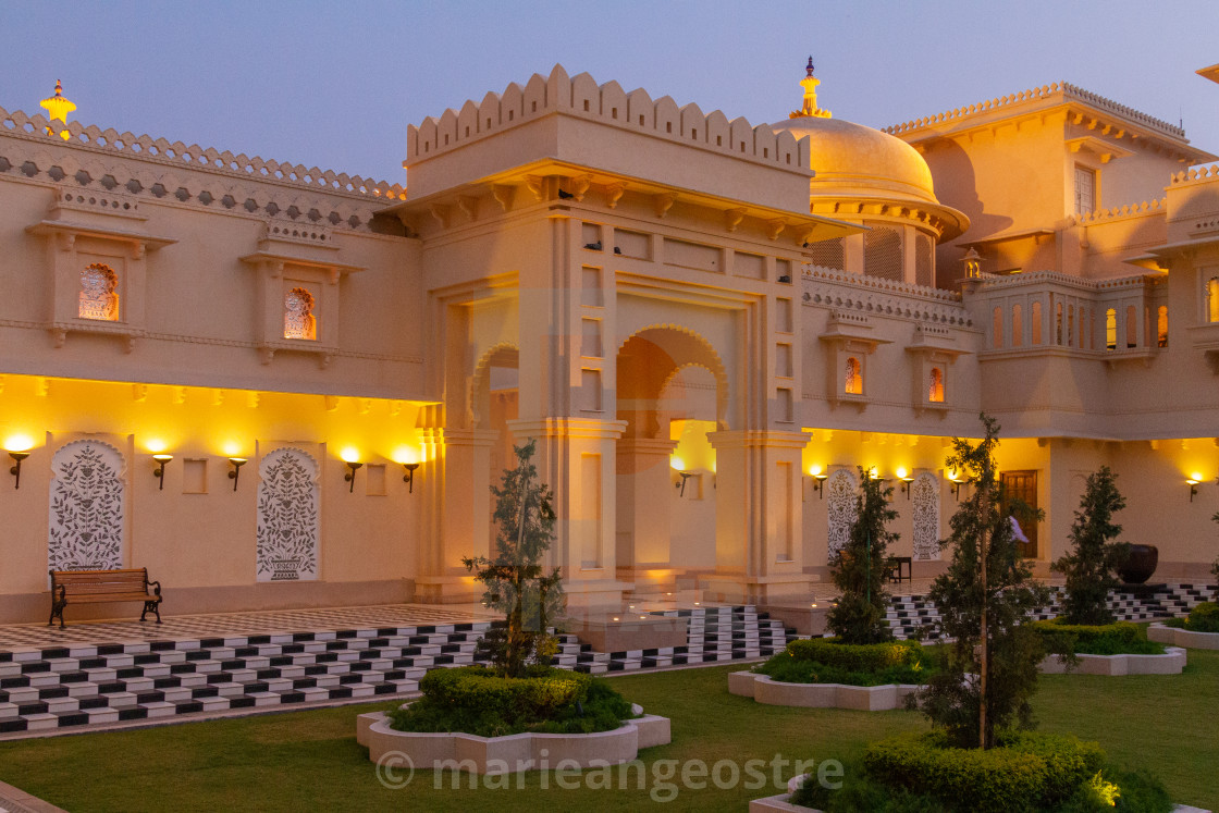 "India, The Oberoi Udaipur luxury hotel in Rajasthan" by - $8.81 "India, The Oberoi Udaipur luxury hotel in Rajasthan" stock image