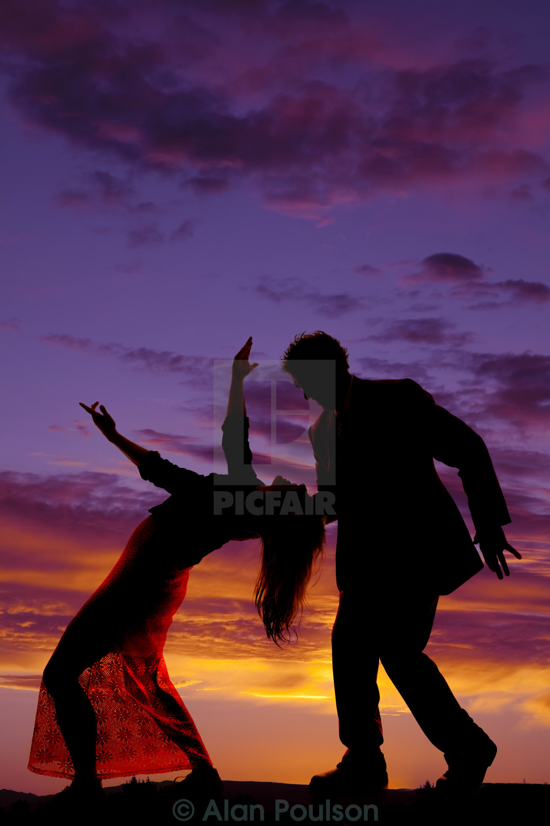 Silhouette Woman Lean Back Look Up At Man License Download Or Print For 14 88 Photos Picfair One african handsome young man standing looking silhouette caucasian business man profile serious looking up #2424548. https www picfair com pics 01773830 silhouette woman lean back look up at man