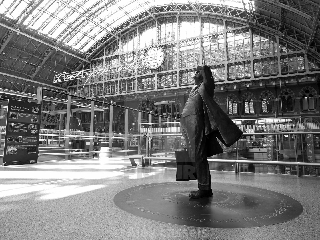 "John Betjeman at St Pancras" by Alex cassels - $31.56 "John Betjeman at St Pancras" stock image