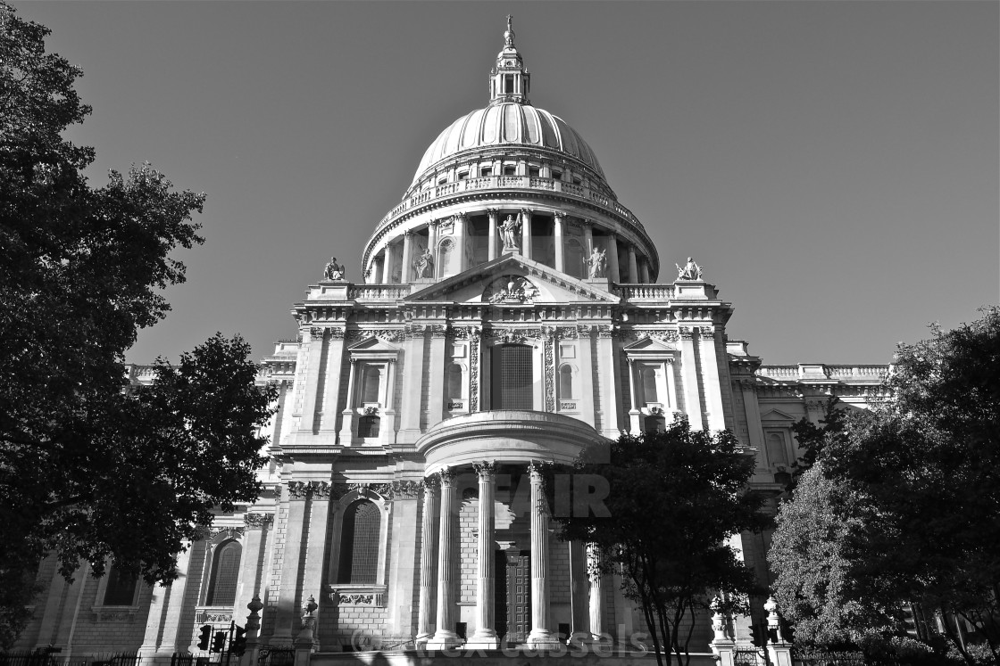 "St.Paul's Cathedral" stock image