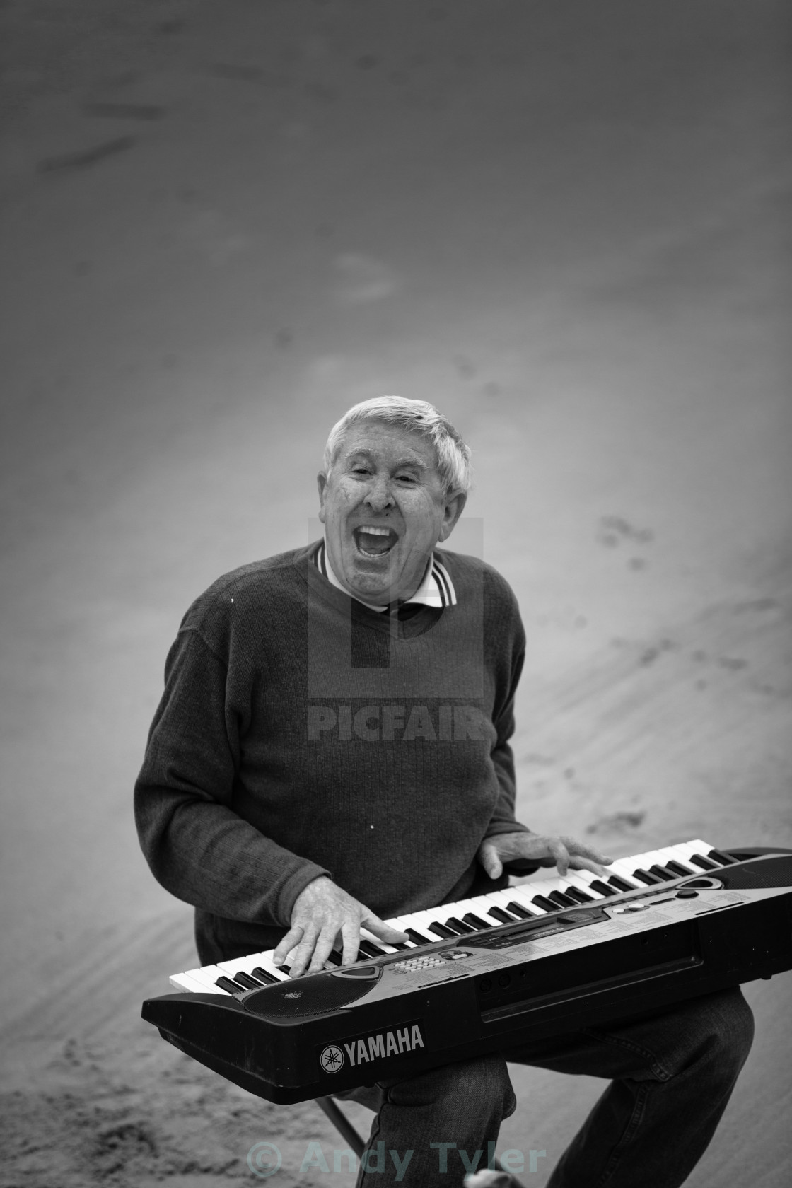 "Keyboard Busker on the Thames" stock image