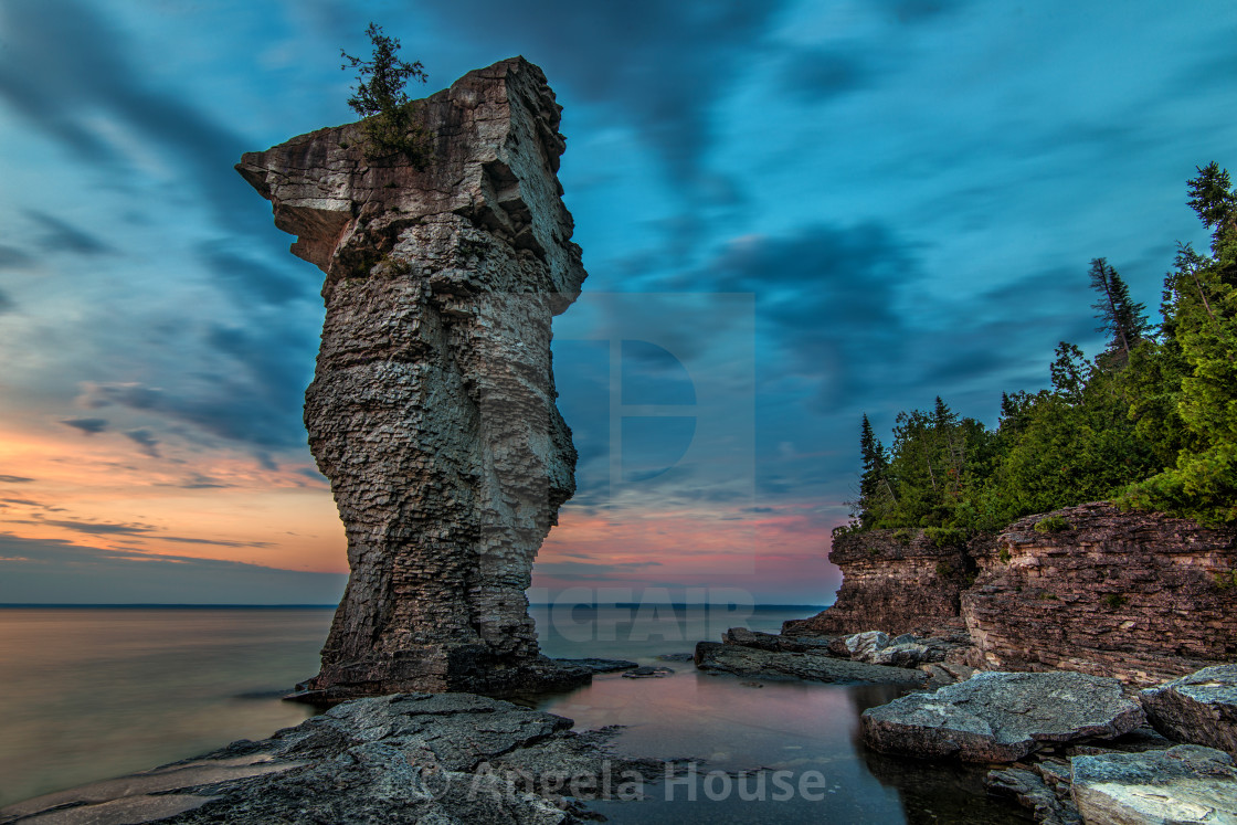 "Flowerpot Island, Tobermorey" stock image