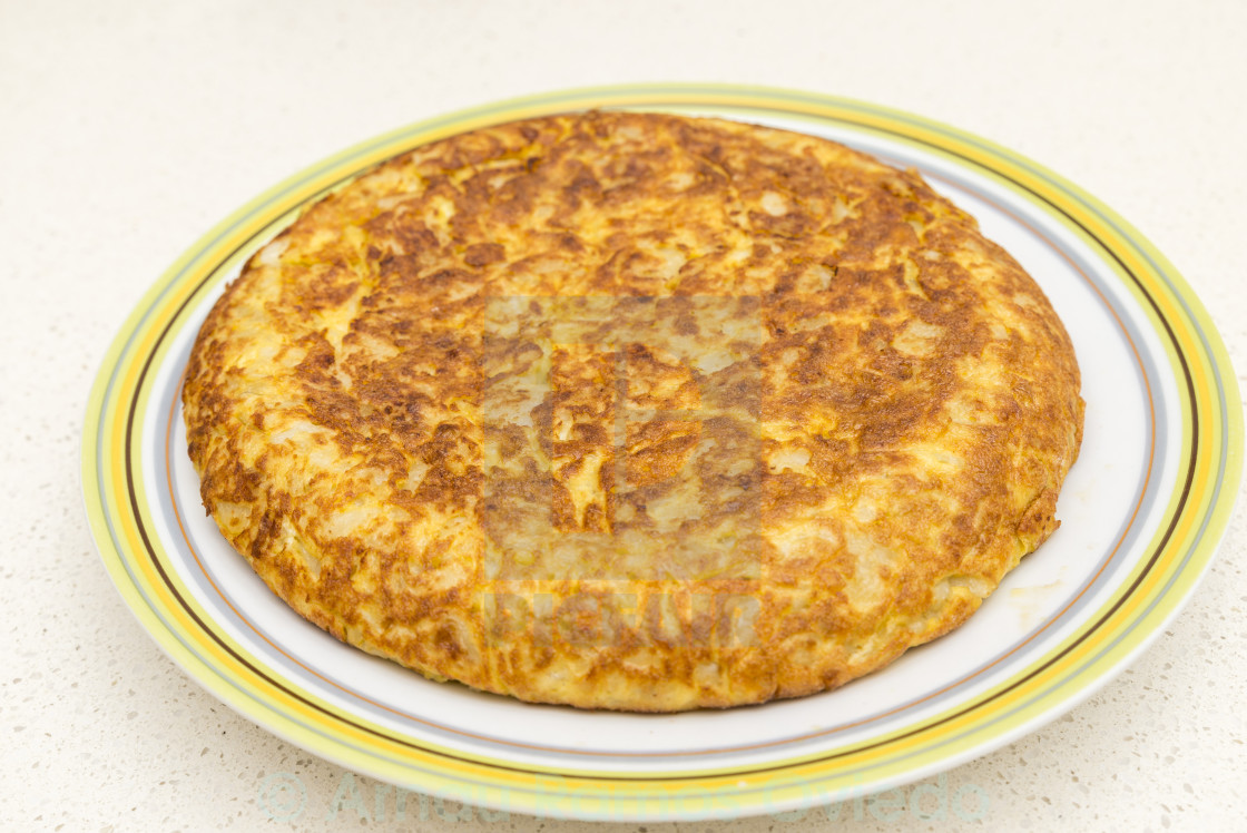 Spanish Omelette With Parsley License Download Or Print For 12 40 Photos Picfair