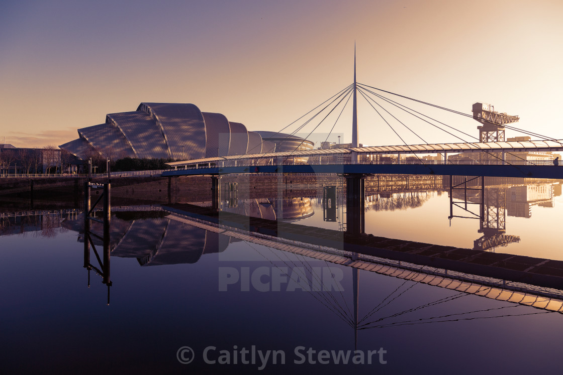 "Glasgow River Clyde Sunrise" stock image