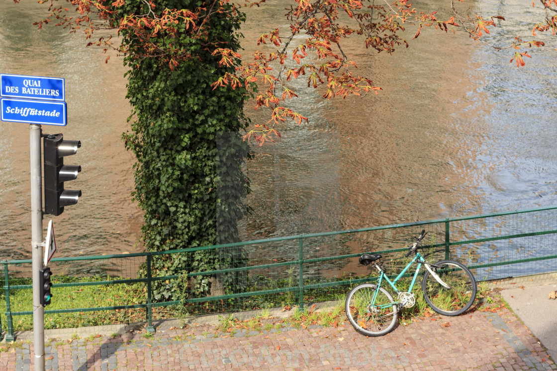 "Bicyclette en Strasbourg" stock image